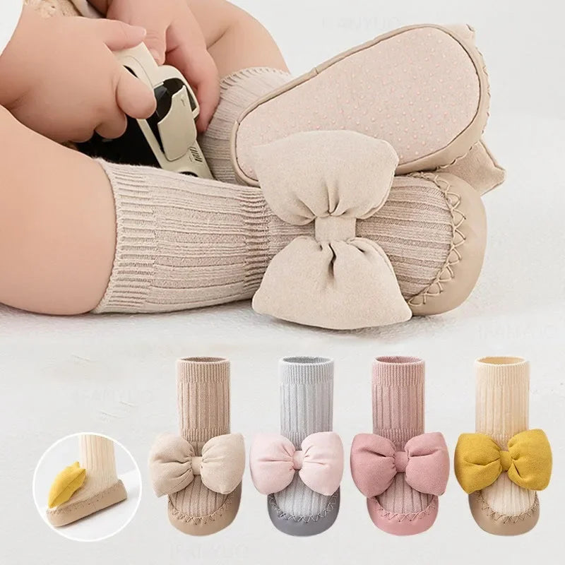 baby sock booties with bow detail