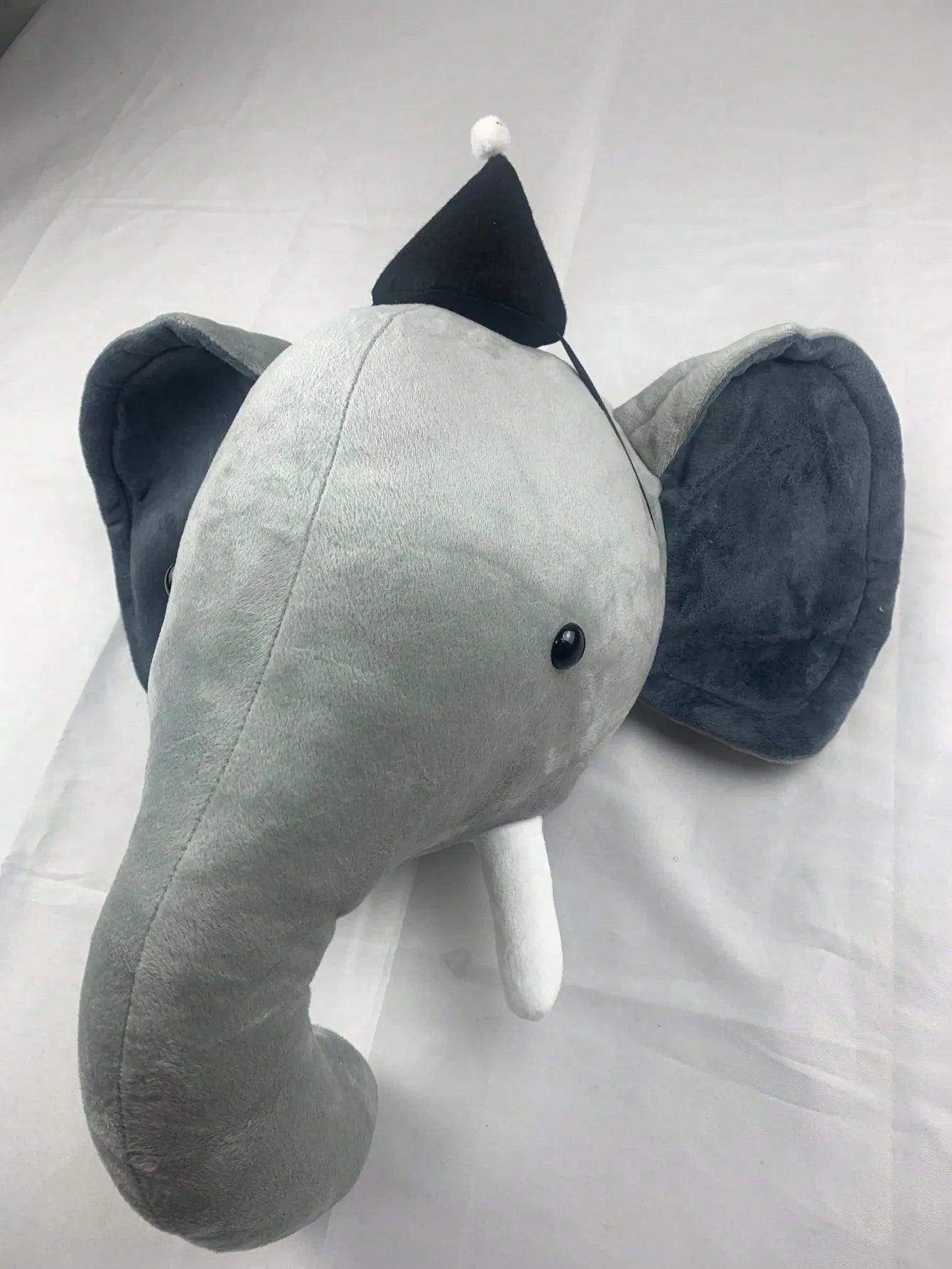 Plush Animal Head Wall Decorations – Soft & Whimsical Nursery Wall Mounts